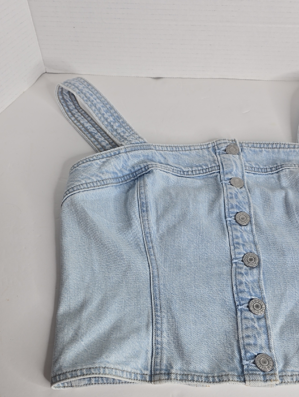 Levi's Women's Drea Tank Denim Top Large - Picture 4 of 10